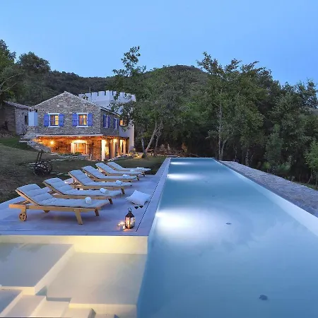 Magnificent With High-end Kitchen & Pool * Grožnjan